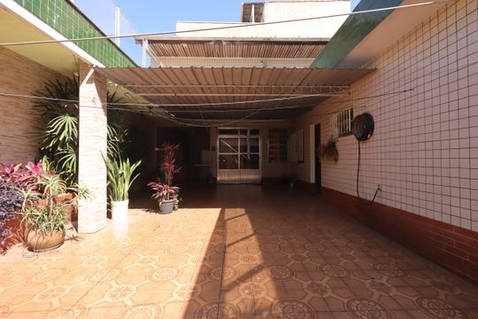 Quintal de kitnet/studio para alugar com 1 quarto, 18m² em Vila Curuçá, Santo André