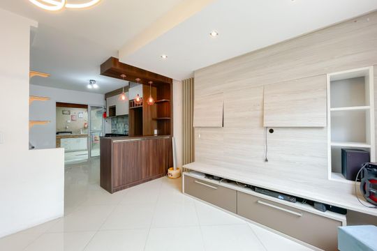 Casa de Condomínio à venda com 2 quartos, 152m² em Conceicao, Osasco