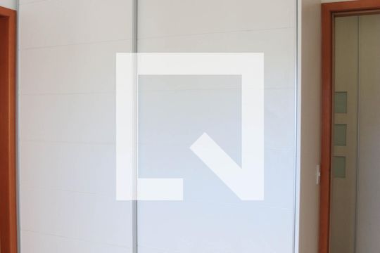 Suíte 02 de apartamento para alugar com 3 quartos, 169m² em Jardim Goiás, Goiânia