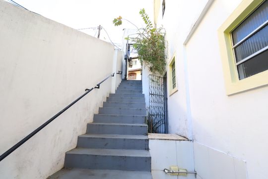 Área externa de casa para alugar com 2 quartos, 50m² em Pernambués, Salvador