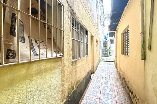 Quintal de casa à venda com 2 quartos, 250m² em Jardim Presidente Dutra, Guarulhos