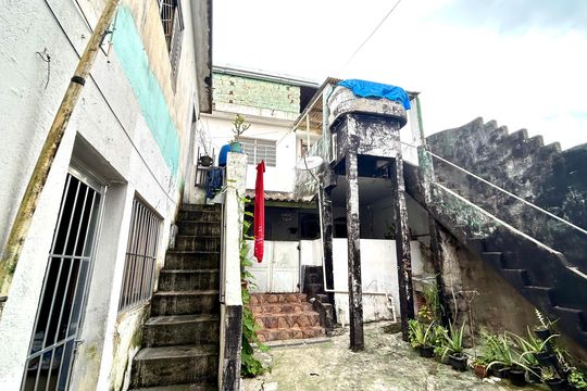 Quintal de casa à venda com 2 quartos, 250m² em Jardim Presidente Dutra, Guarulhos