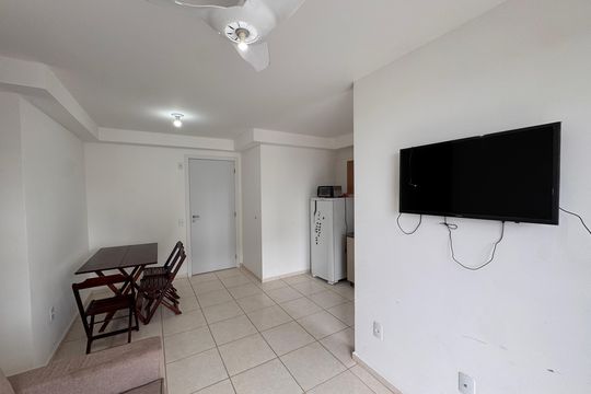 Sala de apartamento para alugar com 2 quartos, 53m² em Barra Olímpica, Rio de Janeiro