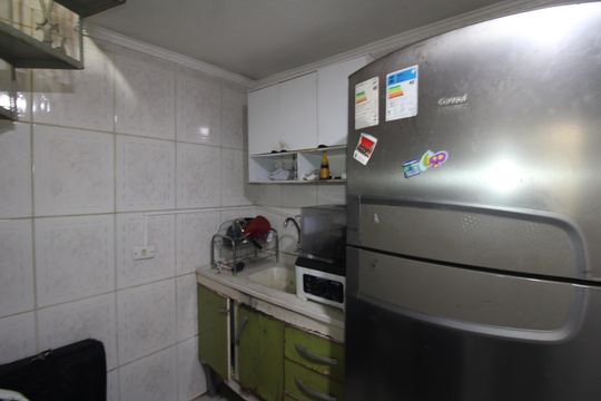 Cozinha de casa para alugar com 1 quarto, 55m² em Vila Santa Maria, São Paulo