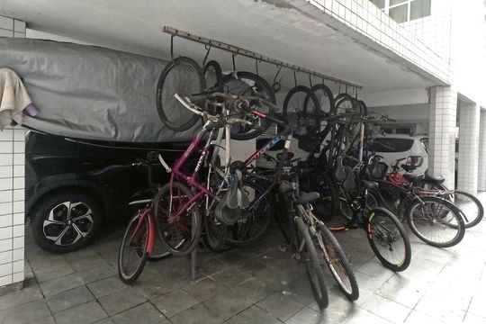 Área Comum - Bicicletário de apartamento para alugar com 1 quarto, 53m² em Aparecida, Santos
