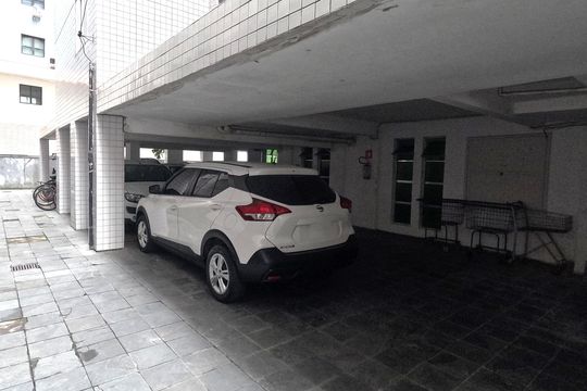 Área Comum - Garagem de apartamento para alugar com 1 quarto, 53m² em Aparecida, Santos