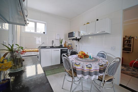 Cozinha de apartamento para alugar com 2 quartos, 60m² em Conjunto Habitacional Padre Manoel da Nobrega, São Paulo