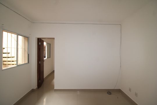 Sala/Cozinha de apartamento para alugar com 1 quarto, 40m² em Parque Peruche, São Paulo