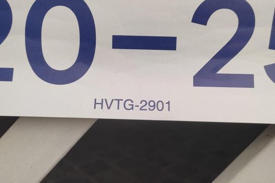 Placa HVTG-2901 de casa para alugar com 3 quartos, 145m² em Conceição, Diadema