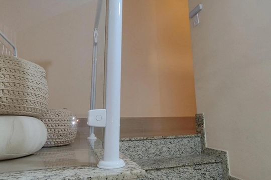 Corredor de casa à venda com 3 quartos, 143m² em Parque Maria Domitila, São Paulo