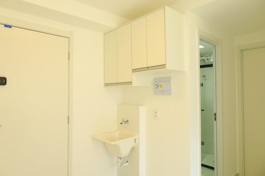 Área de Serviço de apartamento para alugar com 2 quartos, 33m² em Jardim Soares, São Paulo