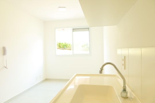 Cozinha de apartamento para alugar com 2 quartos, 33m² em Jardim Soares, São Paulo