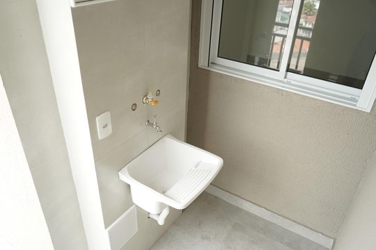 Área de Serviço de apartamento para alugar com 2 quartos, 48m² em Chácara Califórnia, São Paulo