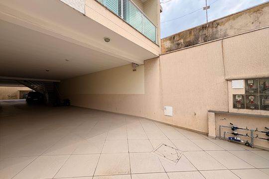 Garagem de apartamento para alugar com 2 quartos, 57m² em Parque Novo Oratório, Santo André