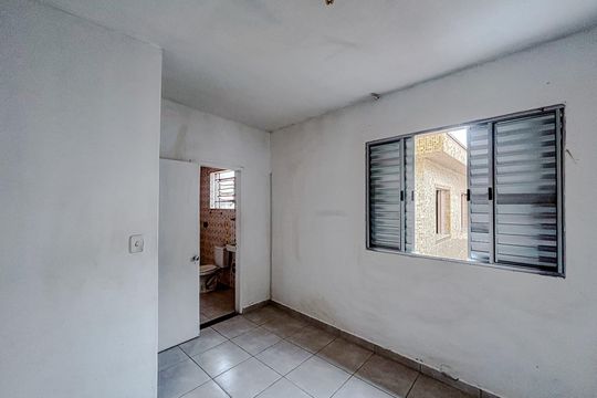 Suíte de casa para alugar com 1 quarto, 75m² em Vila Moreira, São Paulo