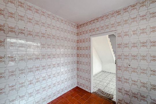Cozinha de casa para alugar com 1 quarto, 75m² em Vila Moreira, São Paulo