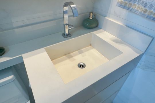 Banheiro de apartamento à venda com 2 quartos, 54m² em Macedo, Guarulhos