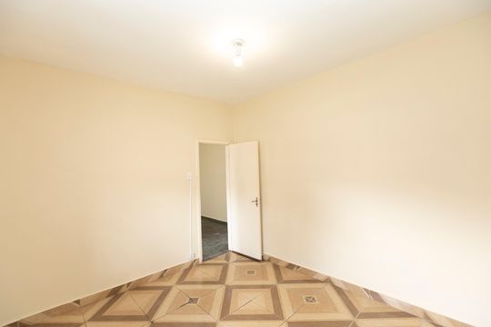 Quarto de casa para alugar com 3 quartos, 80m² em Jardim Leonor, Campinas