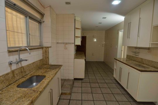 Cozinha de apartamento para alugar com 2 quartos, 123m² em Andaraí, Rio de Janeiro