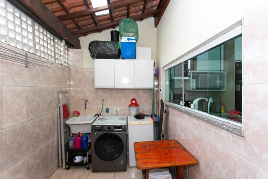 Área de Serviço de casa de condomínio para alugar com 2 quartos, 75m² em Burgo Paulista, São Paulo