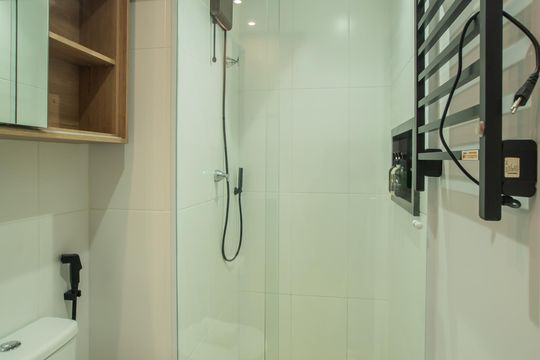 Banheiro de kitnet/studio à venda com 1 quarto, 34m² em Vila Clementino, São Paulo
