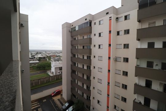 Sacada de apartamento para alugar com 2 quartos, 55m² em Laranjeiras, Uberlândia