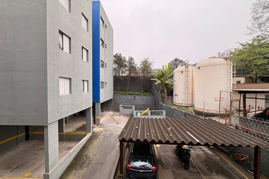 Vista  de apartamento à venda com 2 quartos, 53m² em Vila Lutécia, Santo André