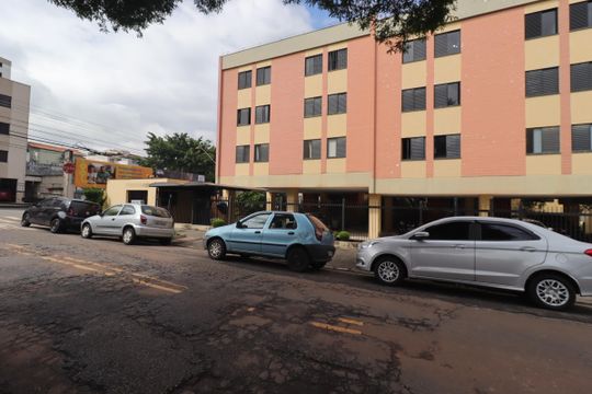 Fachada de apartamento para alugar com 2 quartos, 56m² em Vila Floresta, Santo André