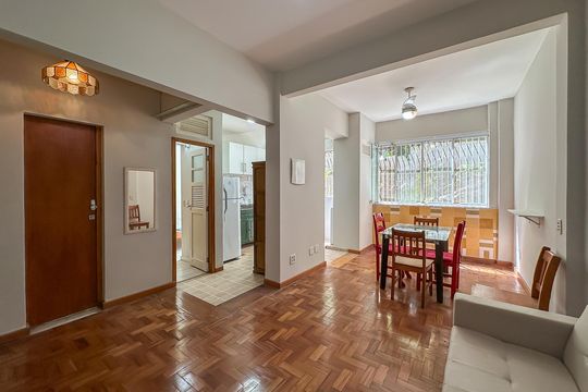 Apartamento à venda com 1 quarto, 48m² em Laranjeiras, Rio de Janeiro