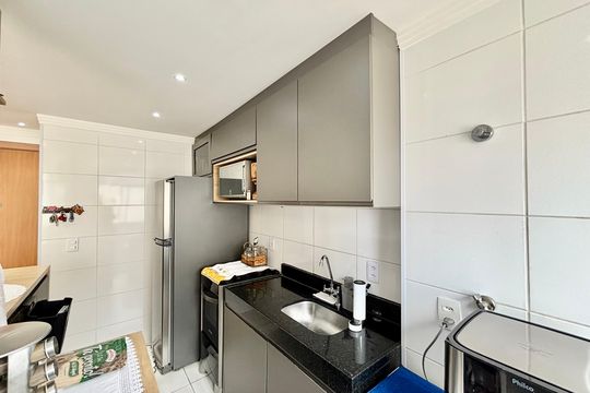 Cozinha de apartamento à venda com 2 quartos, 44m² em Colônia (zona Leste), São Paulo