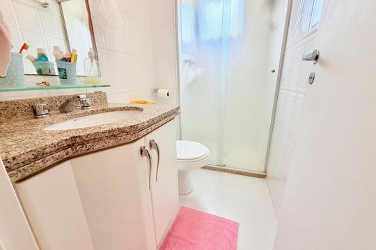 Banheiro 1 de apartamento para alugar com 2 quartos, 100m² em Chácara Santo Antônio (zona Sul), São Paulo