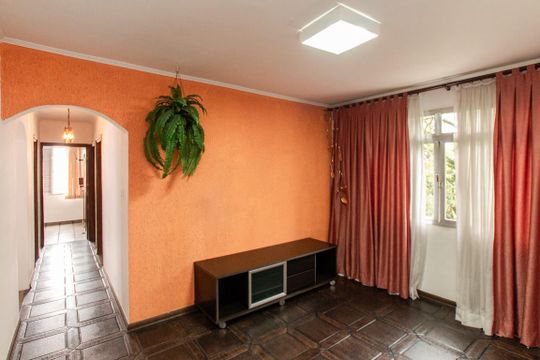 Apartamento para alugar com 3 quartos, 93m² em Vila Cachoeira, São Paulo