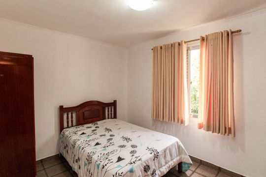 Quarto 1 de apartamento para alugar com 3 quartos, 93m² em Vila Cachoeira, São Paulo