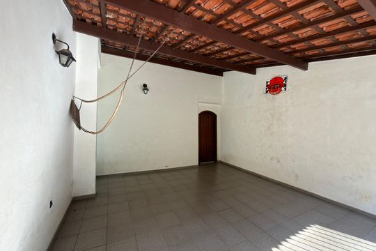 Garagem de casa de condomínio à venda com 4 quartos, 380m² em Bairro dos Casa, São Bernardo do Campo