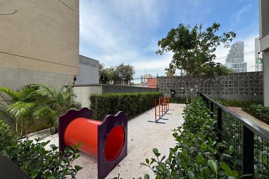 Área comum de kitnet/studio para alugar com 1 quarto, 25m² em Pinheiros, São Paulo