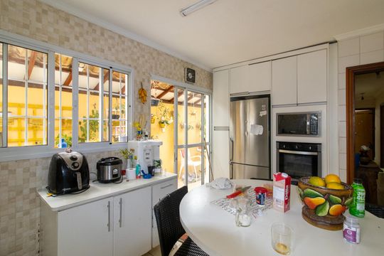 Casa para alugar com 3 quartos, 226m² em Jardim Presidente Wenceslau, Campinas