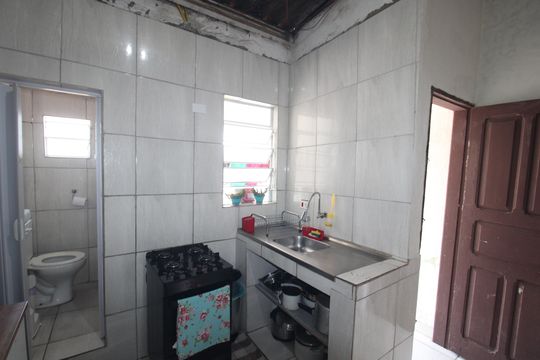 Cozinha / Área de Serviço de casa à venda com 5 quartos, 160m² em Vila Ester (zona Norte), São Paulo