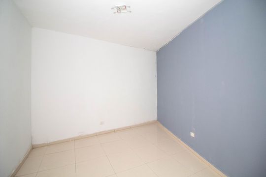 Quarto de kitnet/studio para alugar com 1 quarto, 30m² em Jardim Rosa de Franca, Guarulhos