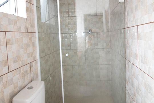 Banheiro de kitnet/studio para alugar com 1 quarto, 30m² em Jardim Rosa de Franca, Guarulhos