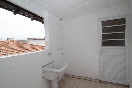 Área de Serviço de kitnet/studio para alugar com 1 quarto, 30m² em Jardim Rosa de Franca, Guarulhos