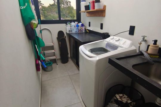 Área de Serviço de casa para alugar com 2 quartos, 300m² em Champirra, Várzea Paulista