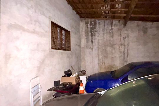 Garagem de casa à venda com 2 quartos, 85m² em Jardim Adriana, Guarulhos