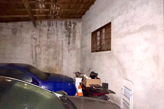 Garagem de casa à venda com 2 quartos, 85m² em Jardim Adriana, Guarulhos