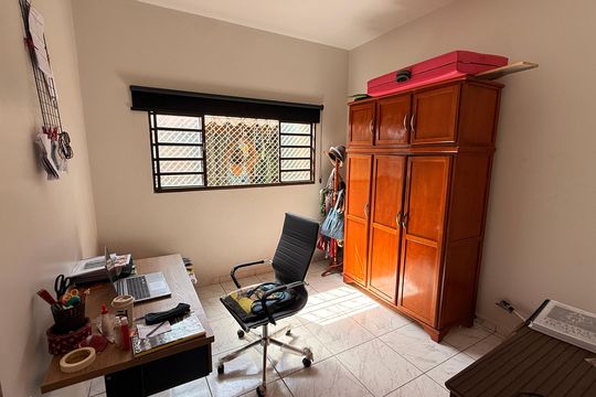 Quarto 1 de casa para alugar com 3 quartos, 110m² em Residential Eli Forte, Goiânia