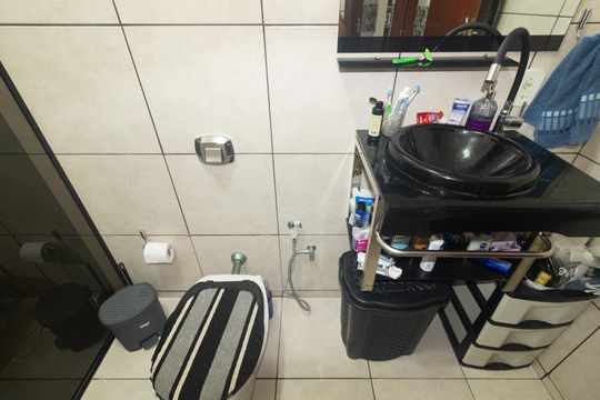 Banheiro 3 de casa à venda com 4 quartos, 140m² em Campo Grande, Rio de Janeiro