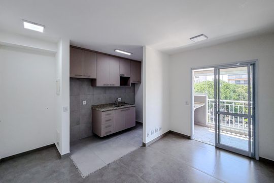 Sala de kitnet/studio para alugar com 1 quarto, 42m² em Liberdade, São Paulo