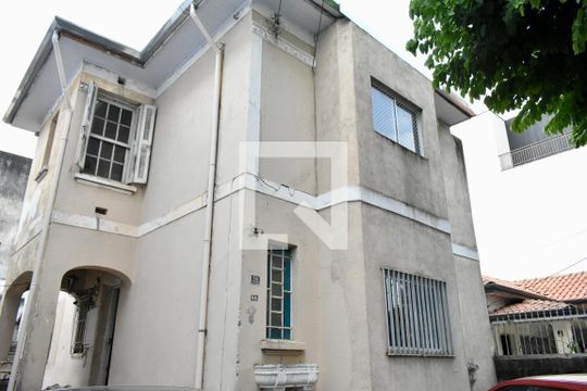 Fachada de kitnet/studio para alugar com 1 quarto, 21m² em Chácara Inglesa, São Paulo