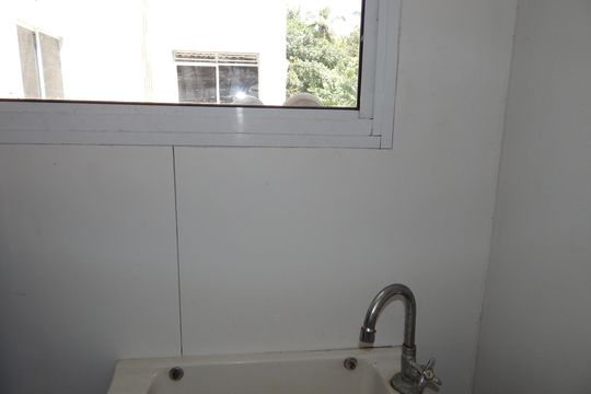 Lavanderia - tanque de apartamento para alugar com 2 quartos, 43m² em Santa Cruz, Rio de Janeiro