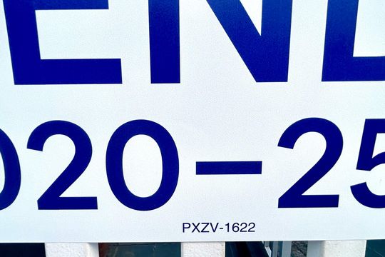 Código da placa PXZV-1622 de casa à venda com 2 quartos, 200m² em Jardim Rosana, Guarulhos