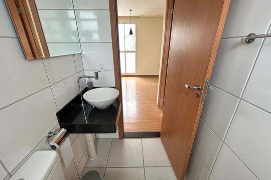 Apartamento à venda com 2 quartos, 45m² em Chácara Cotia, Contagem